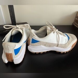 Sorel Women's White, Tan, and Blue Sneakers